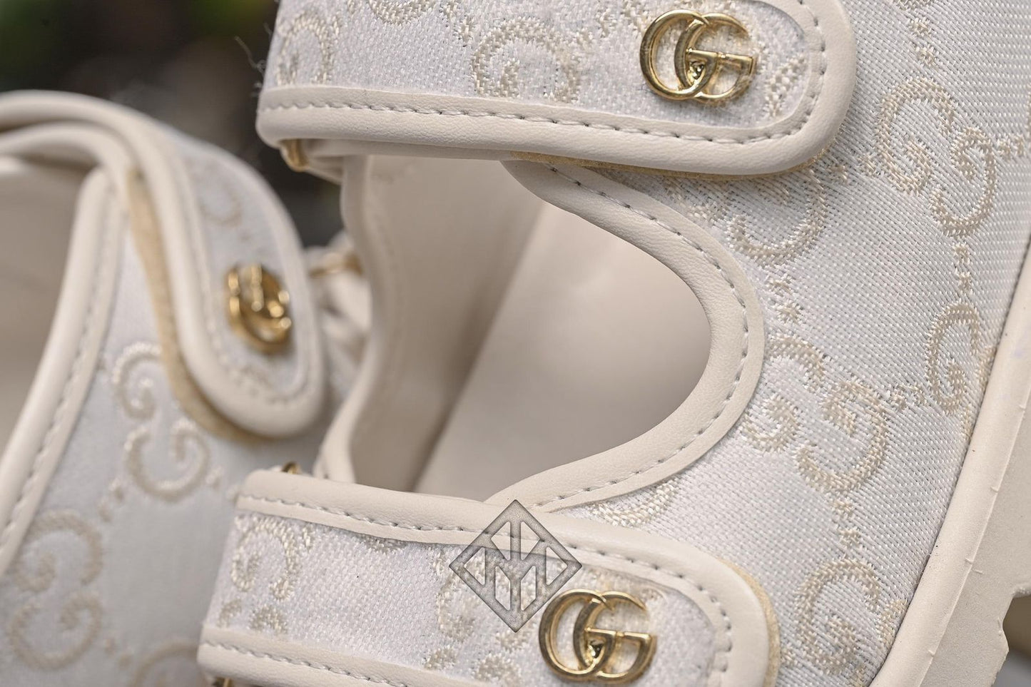 Sandália Feminino GUCCI