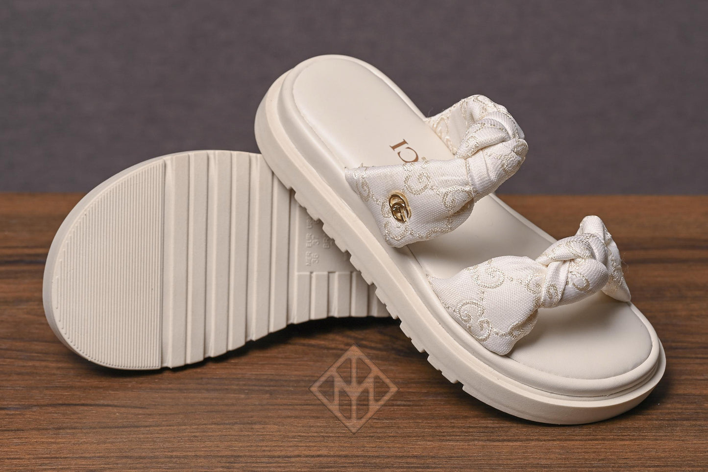 Sandália Feminino GUCCI Experience