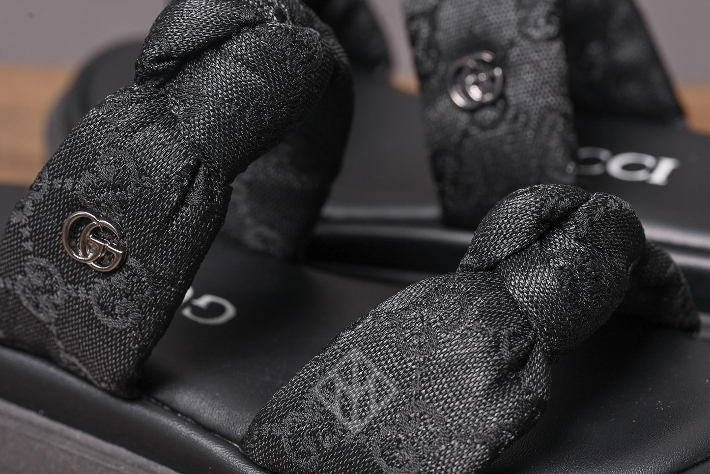 Sandália Feminino GUCCI Experience