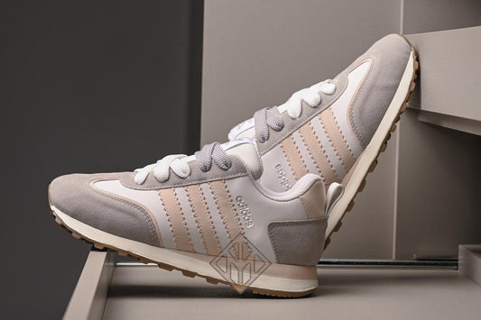 Tênis Feminino Adidas Court