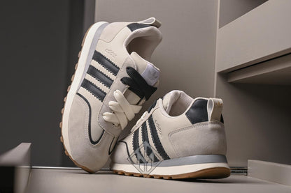 Tênis Feminino Adidas Court