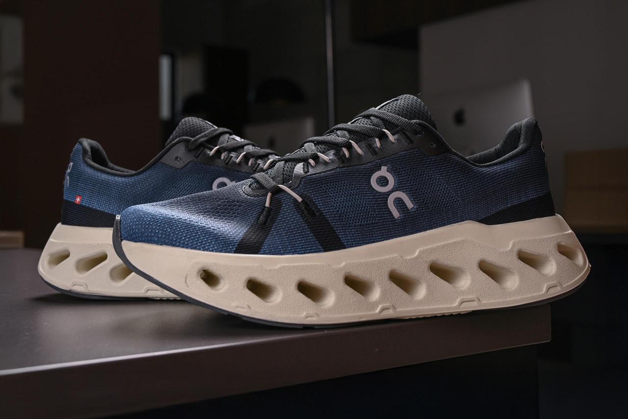 Tênis Esportivo Masculino Running cloudclipse Ultra Conforto com Solado Amortecedor Grafite/Verde