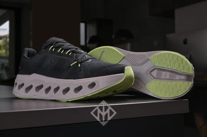 Tênis Esportivo Masculino Running cloudclipse Ultra Conforto com Solado Amortecedor Grafite/Verde