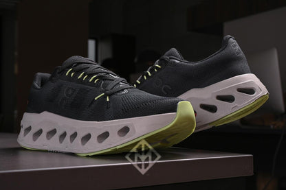 Tênis Esportivo Masculino Running cloudclipse Ultra Conforto com Solado Amortecedor Grafite/Verde