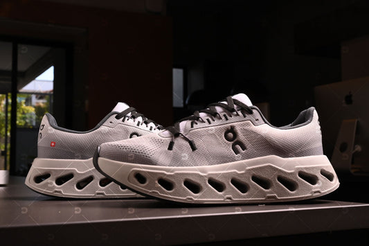 Tênis Esportivo Masculino Running cloudclipse Ultra Conforto com Solado Amortecedor Cinza/bege/preto