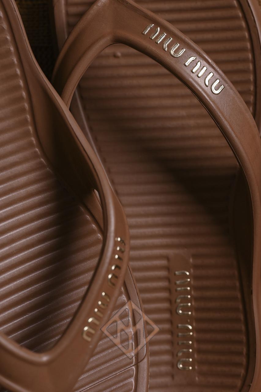 Chinelo Feminino Miu Miu Beach