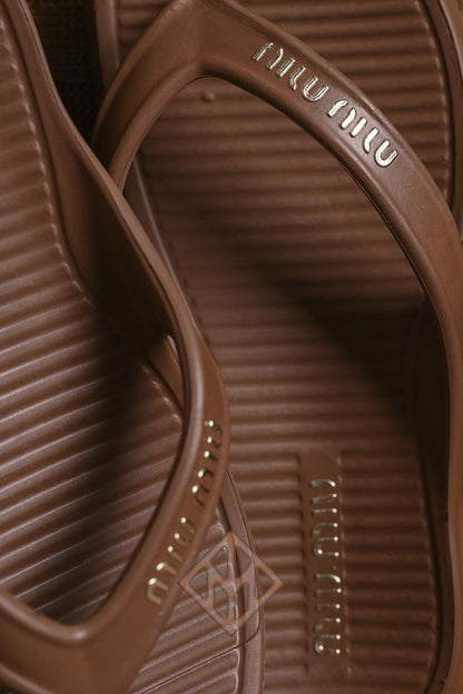 Chinelo Feminino Miu Miu Beach