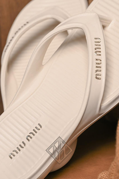 Chinelo Feminino Miu Miu Beach