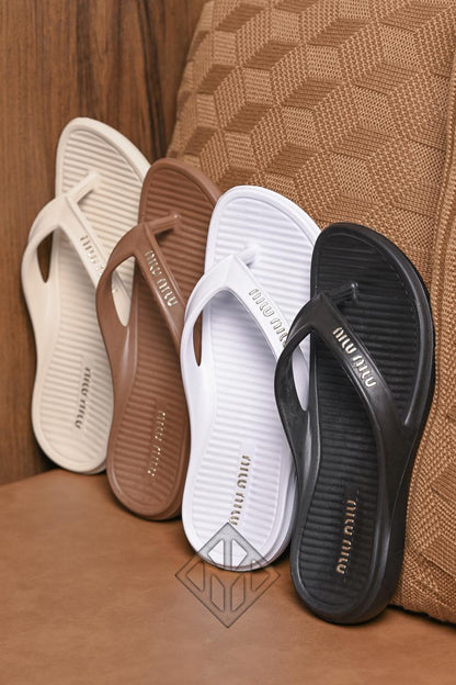 Chinelo Feminino Miu Miu Beach