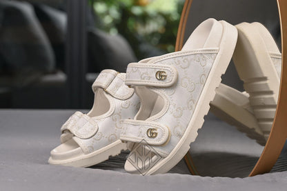 Sandália Feminino GUCCI