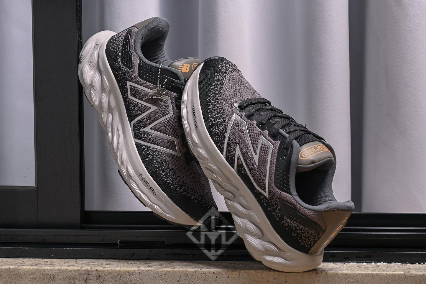 Tênis Masculino New Balance 1080