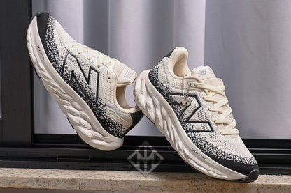 Tênis Masculino New Balance 1080