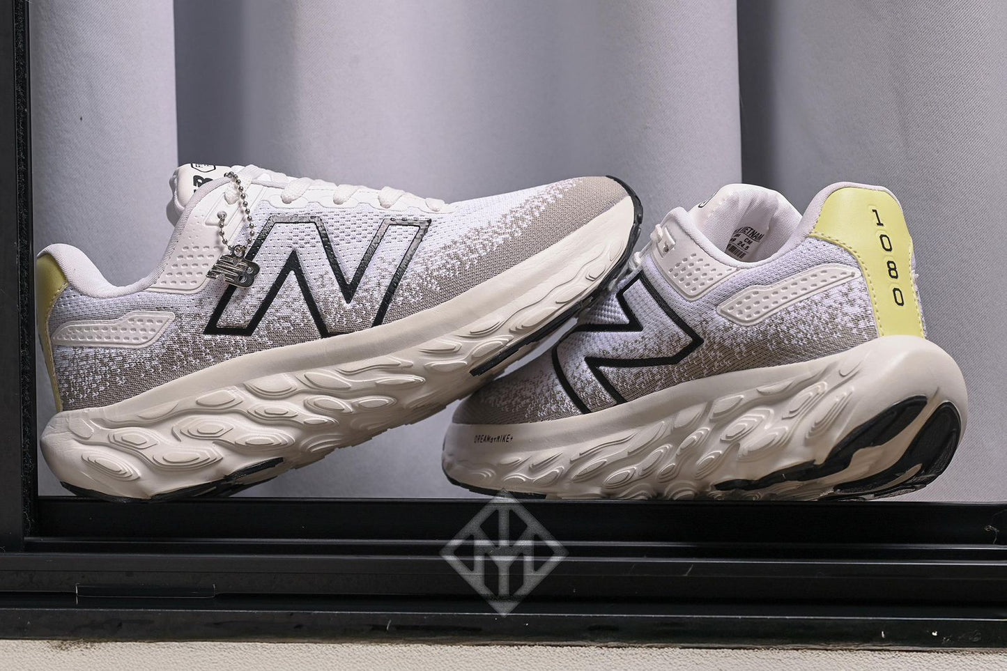 Tênis Masculino New Balance 1080