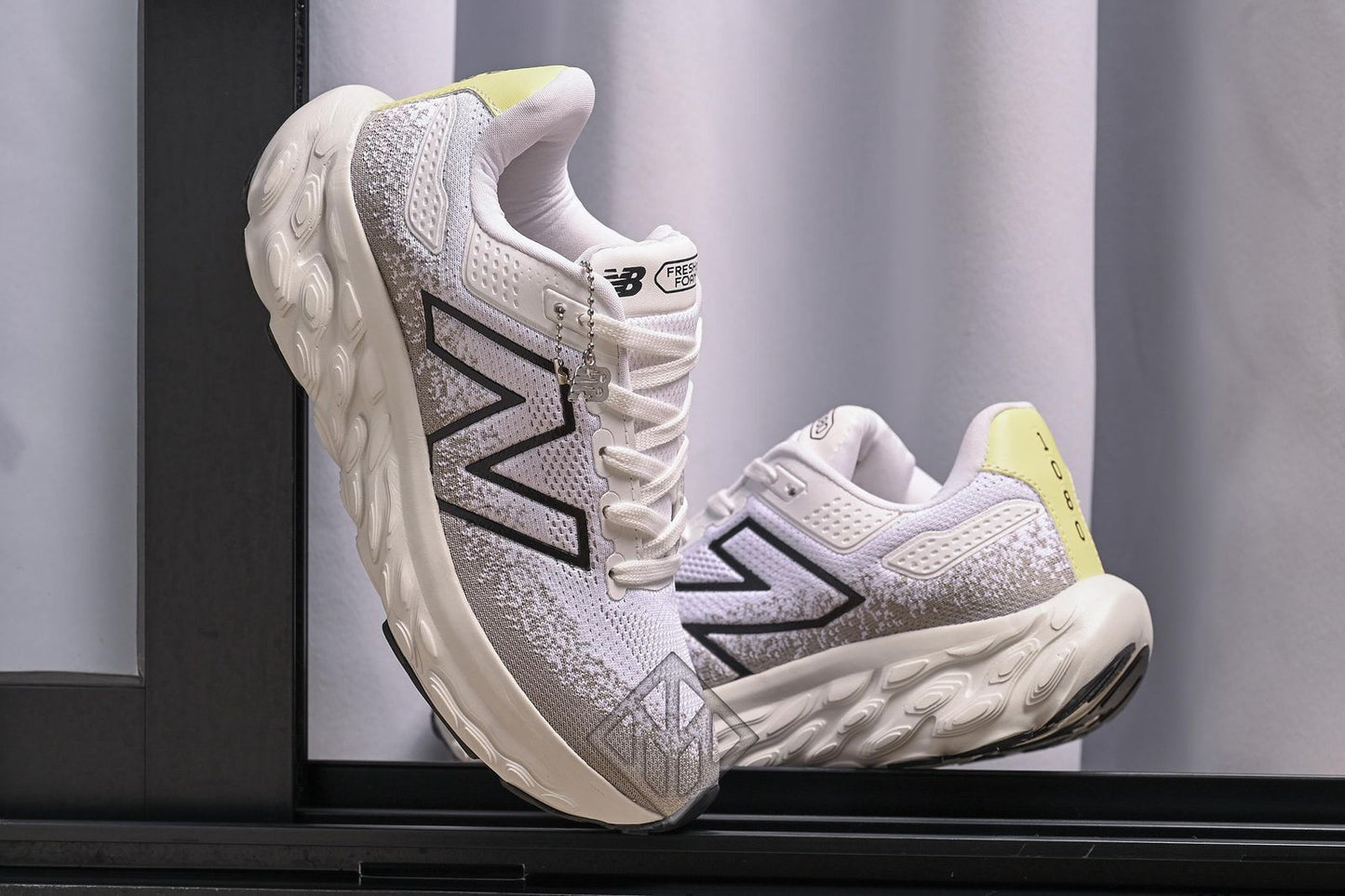 Tênis Masculino New Balance 1080