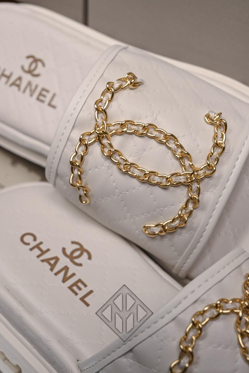Papete Feminina Flat Form Chanel