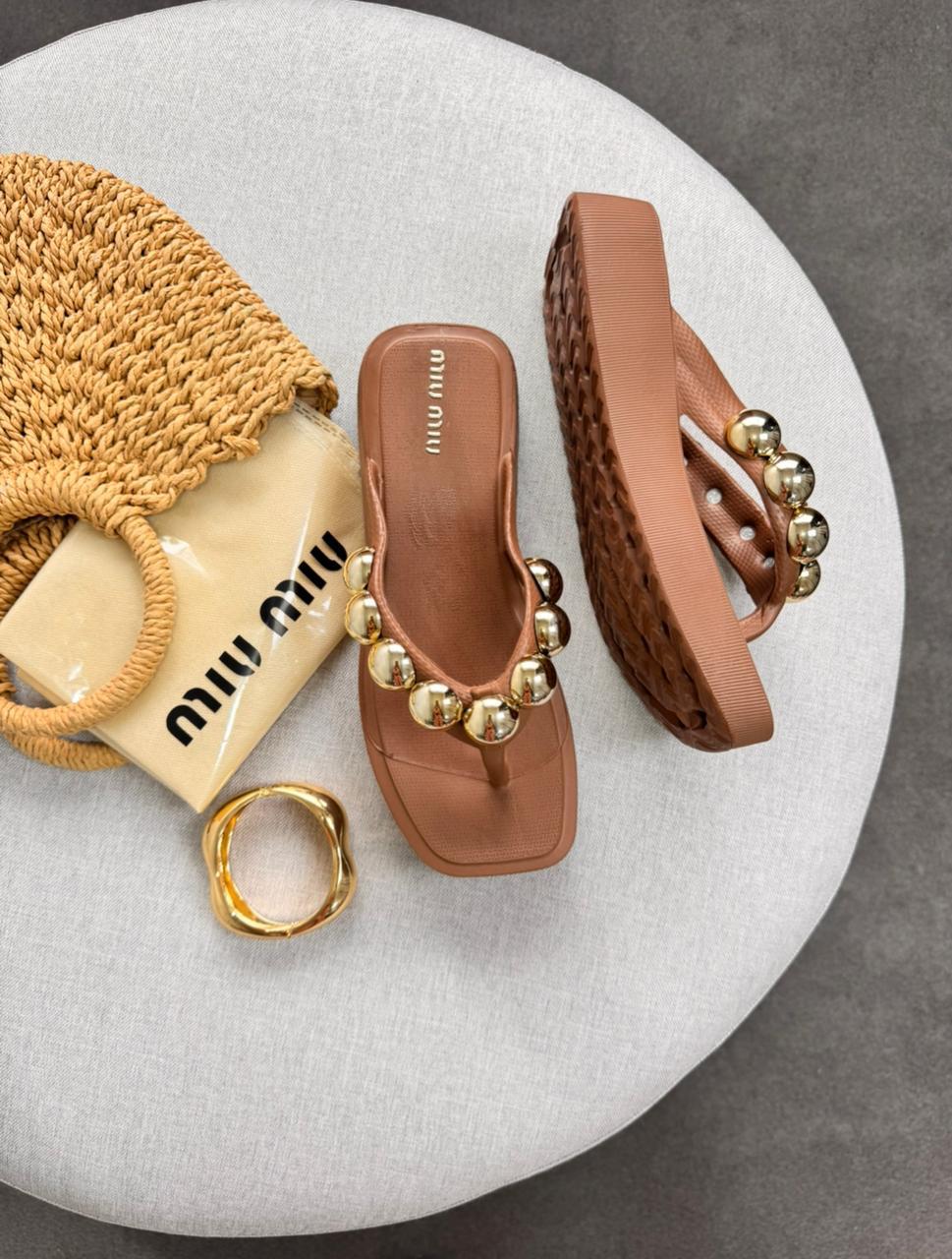 Sandália MIU MIU Flat Forme